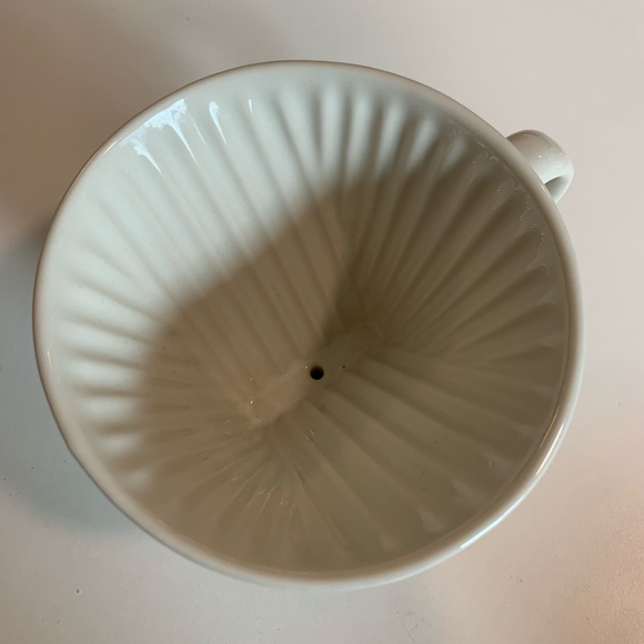 Muji Beige Porcelain Coffee Dripper - Picture 5 of 5